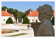 Eszterházy kastély, Fertõd